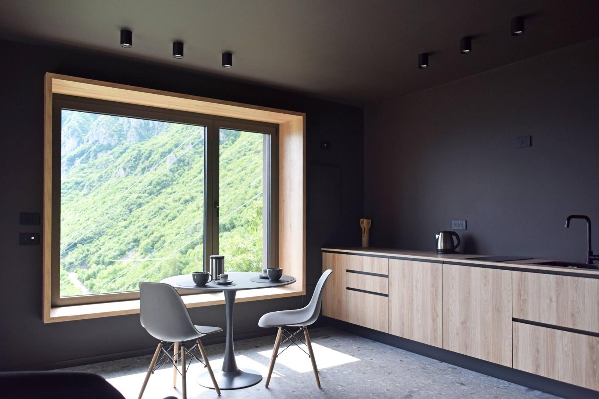 La Casa Di Cesare Hotel Rogno ภายนอก รูปภาพ