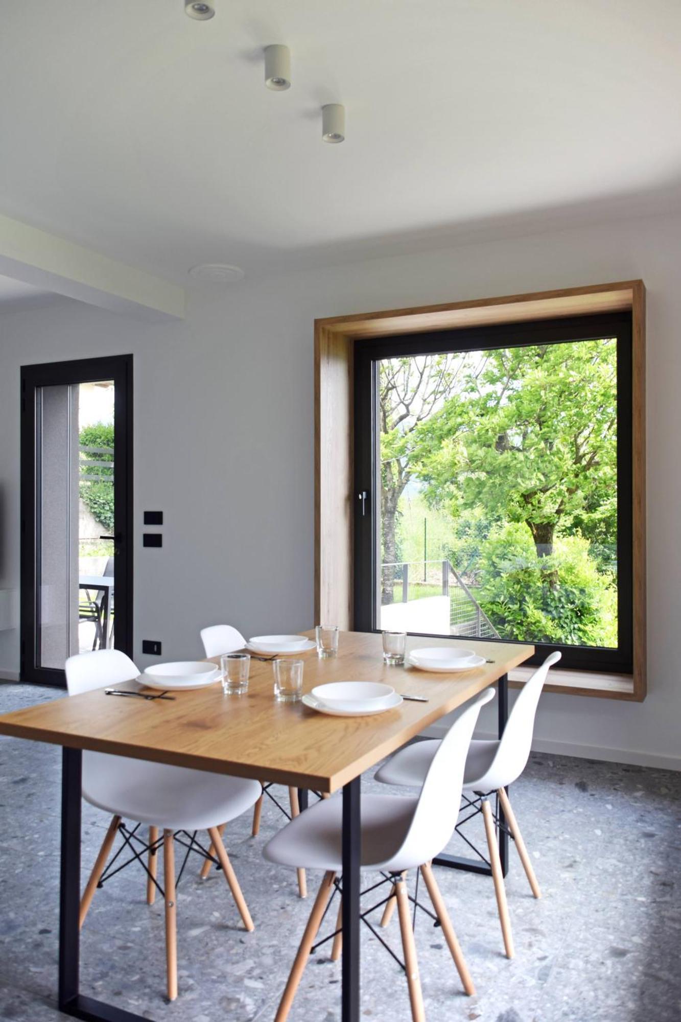 La Casa Di Cesare Hotel Rogno ภายนอก รูปภาพ